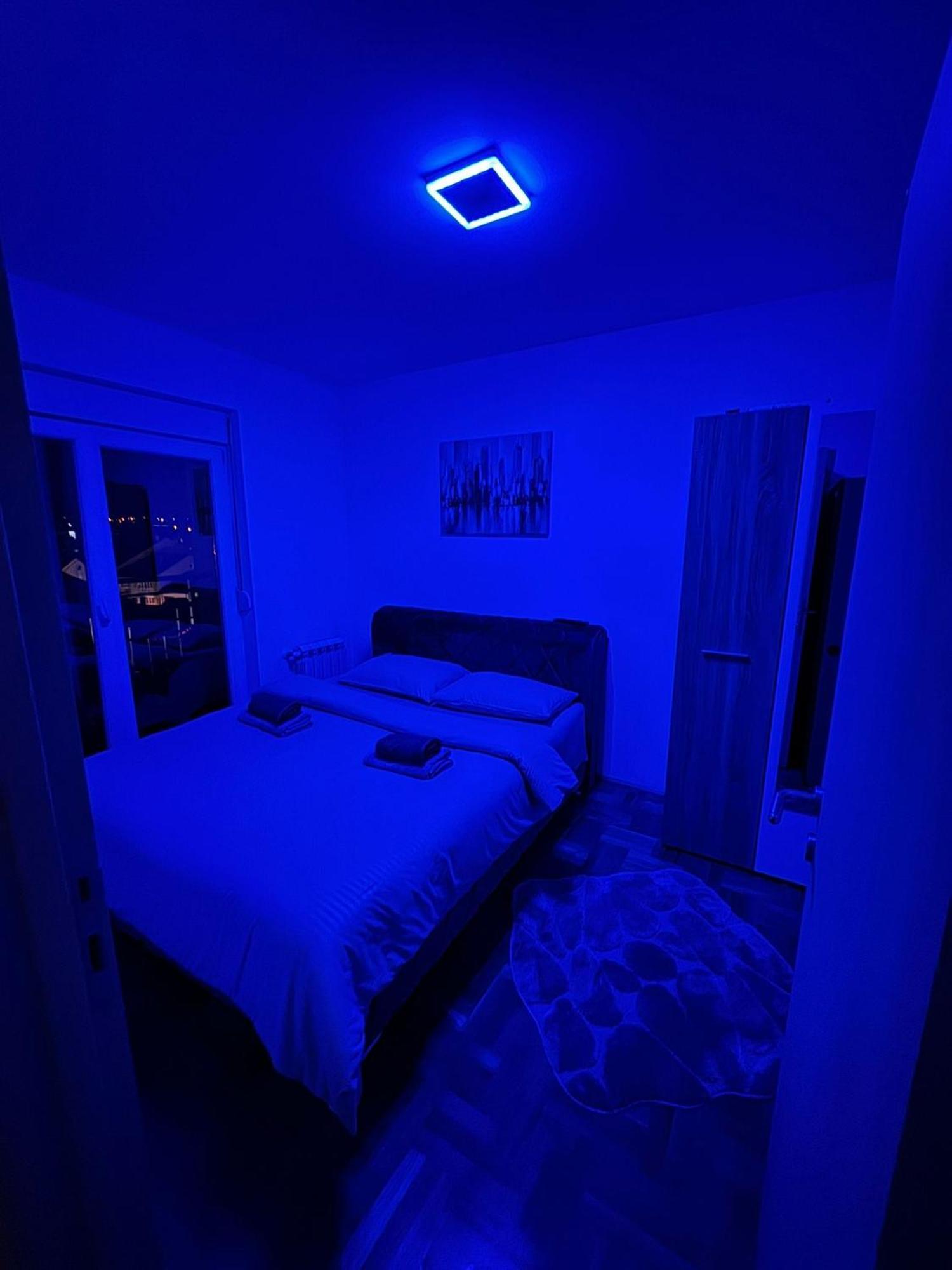 Stan Na Dan Aurora Apartman Pozsarevác Kültér fotó